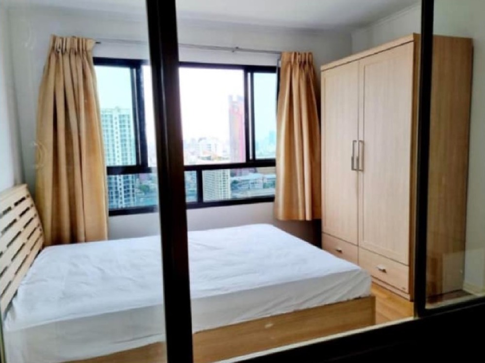 For RentCondoSapankwai,Jatujak : Condo for rent, Lumpini Place Phahon - Saphan Kwai, 35 sq m. 1 bedroom, near BTS Saphan Khwai.