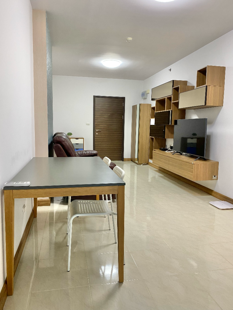 For RentCondoRama9, Petchburi, RCA : 🔥[For Rent] Supalai Park Ekkamai-Thonglor Size 55.72 sqm. Free Internet, fully furnished and ready to move in 1-Nov-2024.