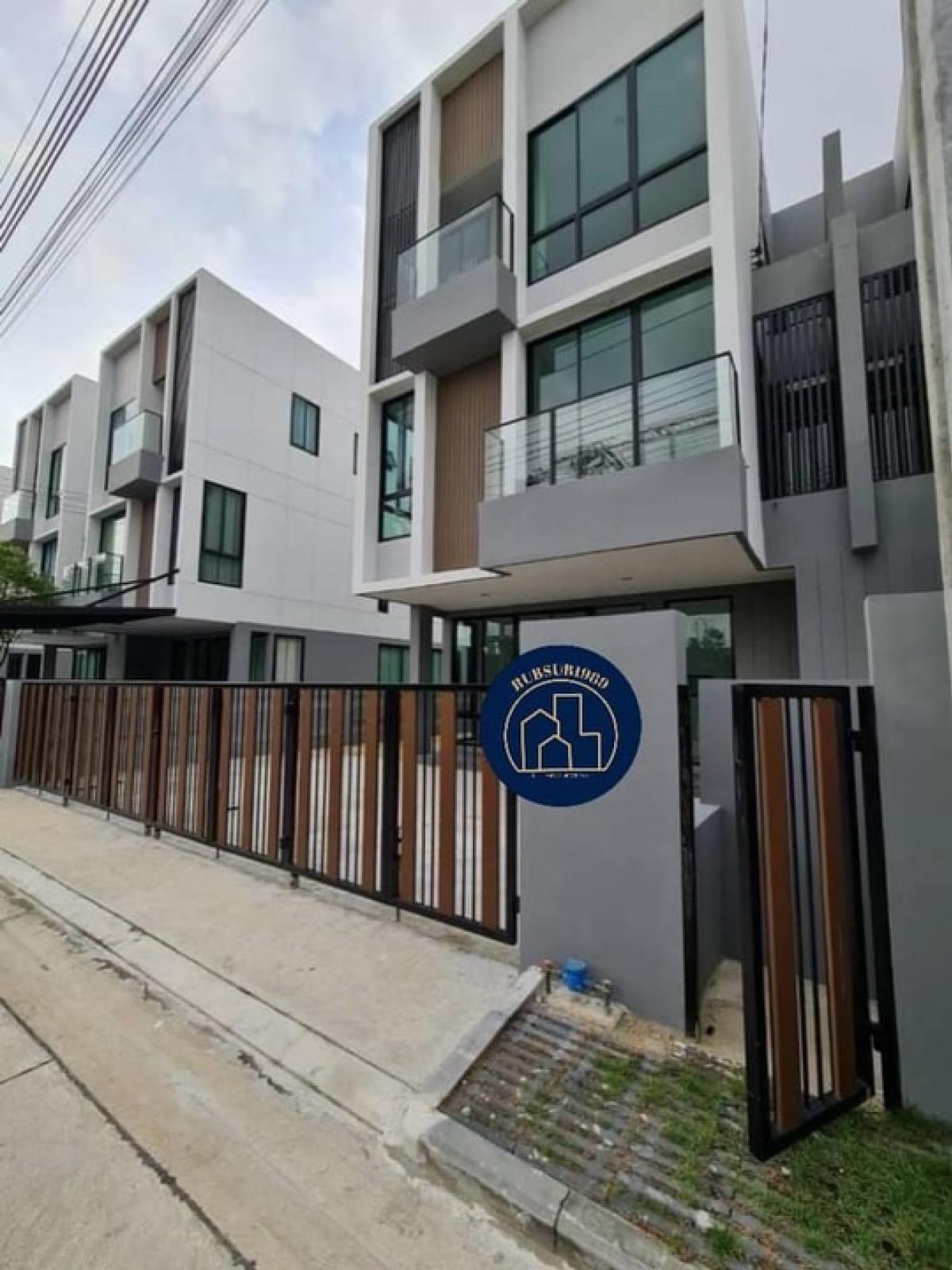 For RentHome OfficeVipawadee, Don Mueang, Lak Si : 🚩Salila - For rent Townhome/ Home office  
Nue noble connex house donmeung