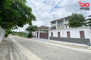 For SaleHouseChaengwatana, Muangthong : 3-storey detached house for sale, Sahakorn Village 3, Chaeng Watthana Road, Pak Kret, Nonthaburi