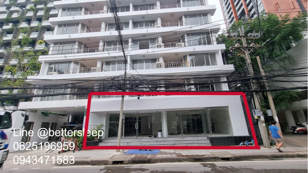 For RentRetailSukhumvit, Asoke, Thonglor : Asoke Phrom Phong for rent, Shop for rent, 110 sq m, with parking, good location in front of the road in the alley Have good customer traffic