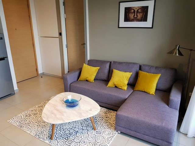 For SaleCondoSukhumvit, Asoke, Thonglor : Sell ​​The Loft Ekamai, The Loft Ekamai, 1 bedroom, 1 bathroom, 45 sq m, 23rd floor, fully furnished.