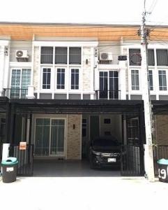 For SaleTownhouseKaset Nawamin,Ladplakao : P2 2 storey townhouse for sale, Golden Town Project, Golden Town2 Ladprao - Kaset Nawamin Soi Nawamin 42 Soi Thong Pleaw Kosol