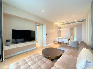 For SaleCondoWongwianyai, Charoennakor : Condo for SALE *Magnolias Waterfront Residences, nice 2 bedroom, high floor 20+, superb view of the metropolis, beautiful decoration @38 MB