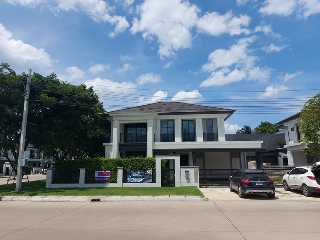 For SaleHouseNonthaburi, Bang Yai, Bangbuathong : Single house for sale, luxury house that has never been in. Beautifully decorated, 4 bedrooms, 4 bathrooms, area 77 square meters, area 252 square meters, built-in, fully furnished.