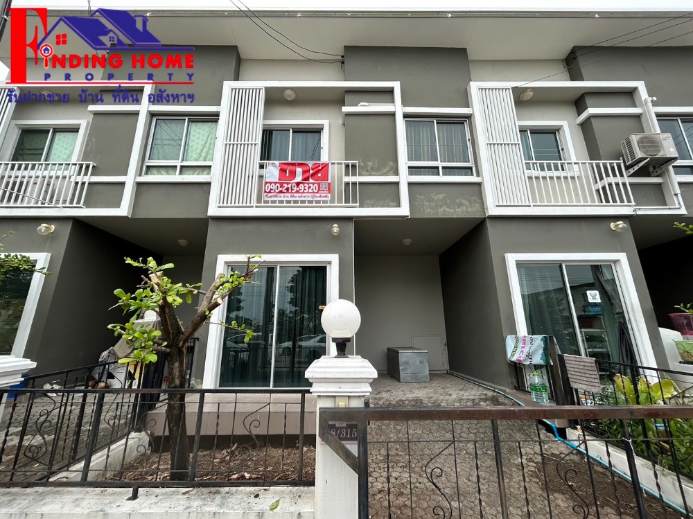 For SaleTownhouseBangna, Bearing, Lasalle : 2-storey townhouse for sale, Bangna-Trad Road, km. 18, next to the village main road