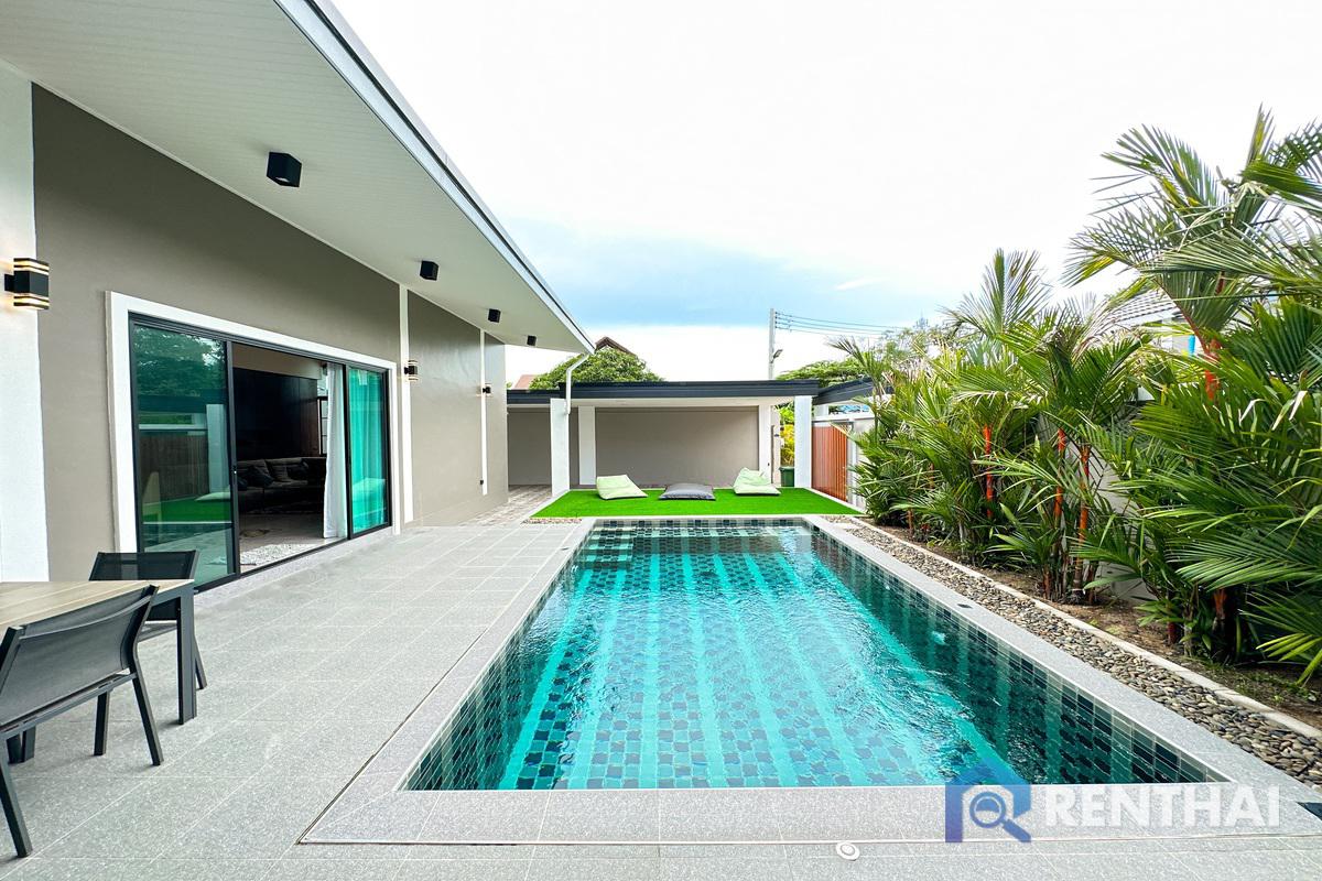 For SaleHousePattaya, Bangsaen, Chonburi : Ready to move in! modern nordic style  pool villa pattaya