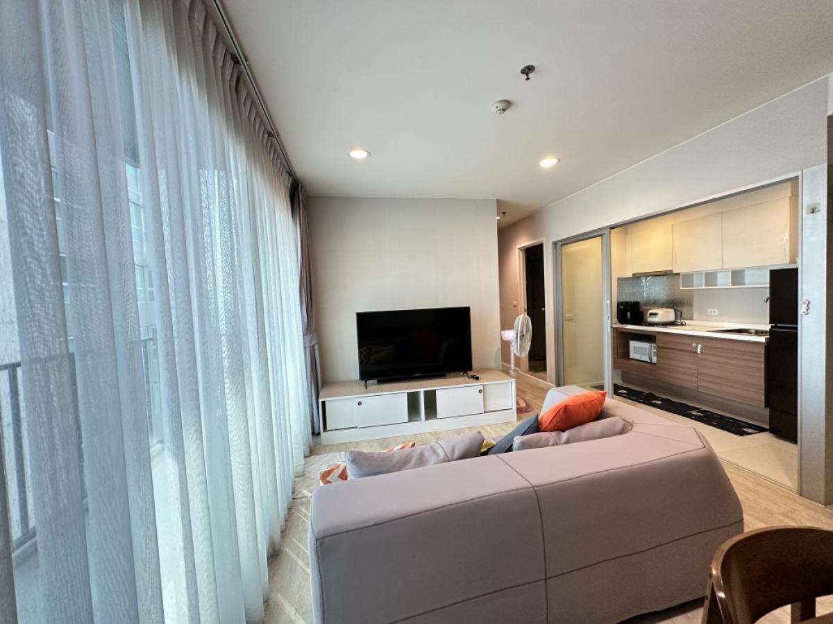 For RentCondoSathorn, Narathiwat : 📌 For rent Condo Fuse Chan-Sathorn - Area 57 sq m. Electrical appliances, air conditioners, TVs, refrigerators, water heaters electric stove with extractor hood 🌈::Project details:: - Project name: Fuse Chan-Sathorn Location: http://maps.google.com/maps?q