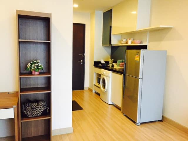 For SaleCondoOnnut, Udomsuk : Condo For Sale Sky Walk Condominium 1 Bedroom 1 Bathroom 37 sqm