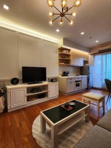 ให้เช่าคอนโดสาทร นราธิวาส : Special price 19,999/ month for rent Ivy Sathorn 10 1 Bedroom