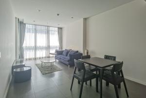 For RentCondoWongwianyai, Charoennakor : Fully Furnished 1 Bed Condo for Rent!