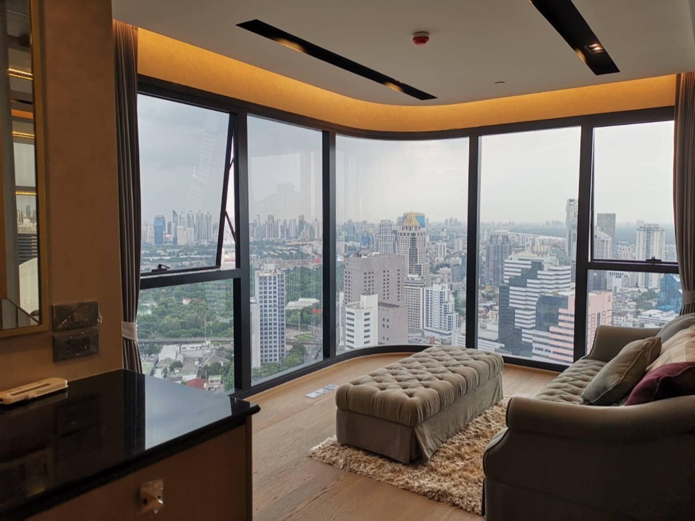 ให้เช่าคอนโดสยาม จุฬา สามย่าน : 𝐍𝐞𝐚𝐫  MRT Silom , 1 𝐁𝐞𝐝𝐫𝐨𝐨𝐦 𝐟𝐨𝐫 Rent  𝐚𝐭 Ashton Chula Silom