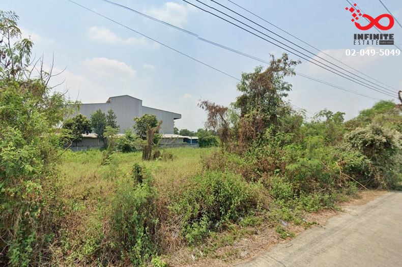 For SaleLandPathum Thani,Rangsit, Thammasat : Land for sale, 1 rai, 1 ngan, cheap price, along Khlong 12, Rangsit-Nakhon Nayok