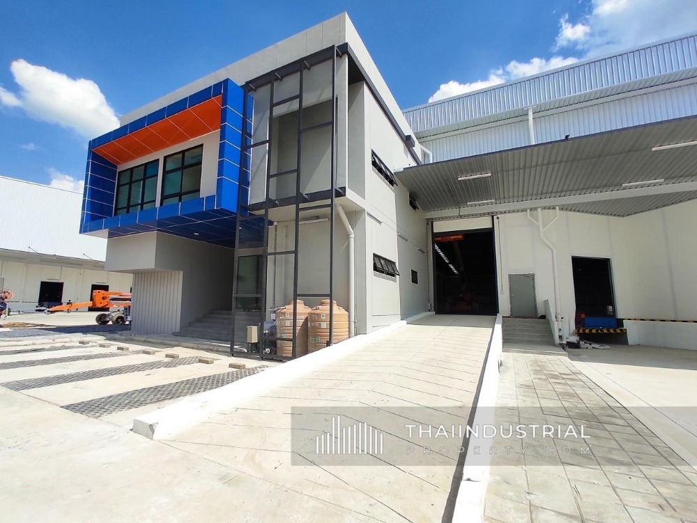 For RentFactoryPathum Thani,Rangsit, Thammasat : Factory or Warehouse 4,230 sqm for RENT at Khlong Nueng, Khlong Luang, Pathum Thani/ 泰国仓库/工厂，出租/出售 (Property ID: AT1114R)