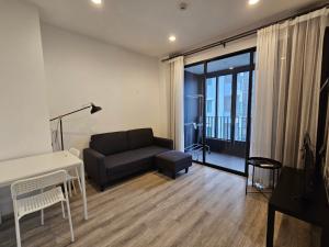 For RentCondoRama9, Petchburi, RCA : ***For RENT IDEO MOBI Asoke 1 bedroom (Ready to move in) ***