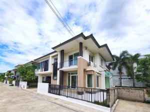 For SaleHousePinklao, Charansanitwong : House for sale Casa Legend (Casa Legend Ratchaphruek - Pinklao) 65.6 sq m. The beginning of the project has a bedroom on the ground floor. and maid's room