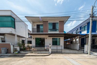 For SaleHouseRama5, Ratchapruek, Bangkruai : Townhome for sale, Modi Villa, Pinklao-Wongwaen, 145 sq m. 38 sq w. 3 bedrooms, 2 bathrooms, excellent condition. CC