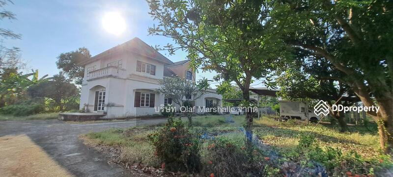 For SaleHouseMin Buri, Romklao : Large house in Kritsada Nakhon Village 25 near Thanon Golf View and Sports Club.