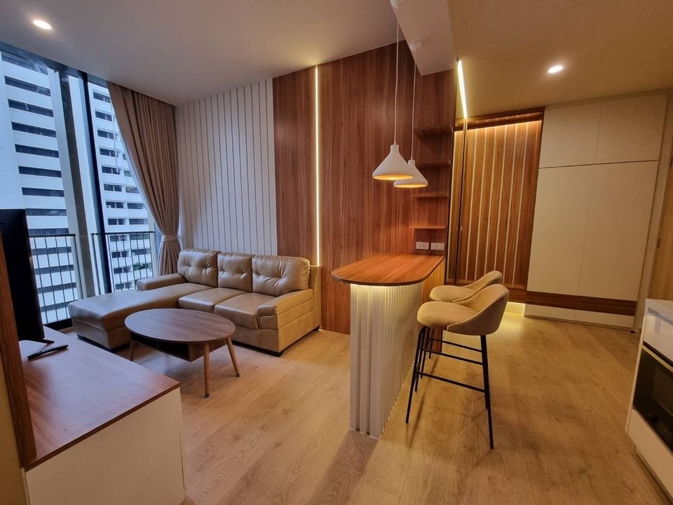 For RentCondoSukhumvit, Asoke, Thonglor : 🔥Available room 11/10/67🔥 Condo next to #BTSNana, convenient travel 📌Condo Noble Recole Sukhumvit 19 🟠#MY2304_251-259