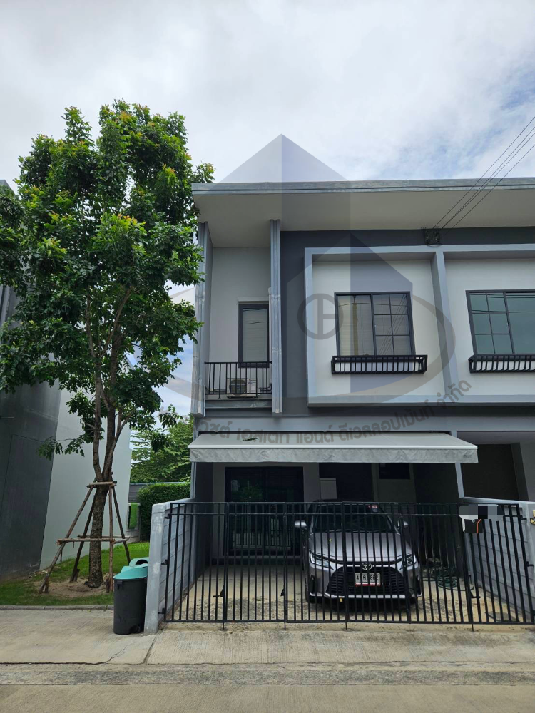 For SaleHouseBangna, Bearing, Lasalle : 🔥 Sell / Rent The owner has never rented out. Well built-in. Britannia Megatown Bangna 🔥