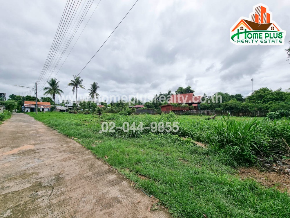 For SaleLandUbon Ratchathani : Land on Mae Chee Road, Kham Yai Sub-district, Mueang District, Ubon Ratchathani, area 1 rai 3 ngan 17.9 square wah (corner plot of land).