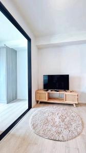 For RentCondoBangna, Bearing, Lasalle : 🚩 For rent, A Space Mega Bangna 2, beautiful room, ready to move in, there is a condo car to send to Udomsuk station.