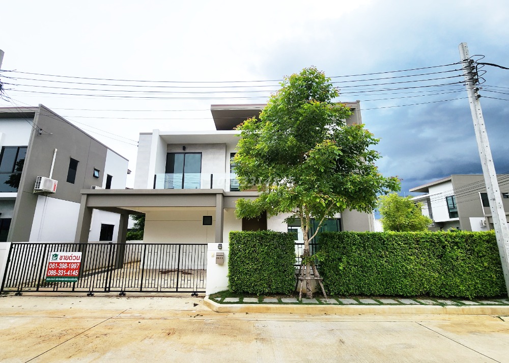 For SaleHouseChaengwatana, Muangthong : House for sale in modern style, S Gate Life Ratchapruek-Kanjanapisek, S Gate Life Ratchapruek-Kanjanapisek On Ratchaphruek-345 Road Selling cheaper than the project