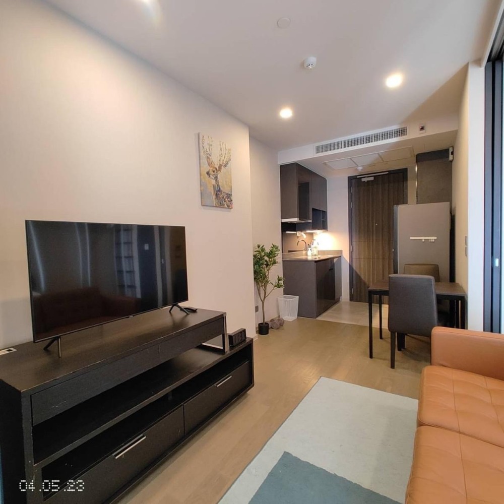 For RentCondoSukhumvit, Asoke, Thonglor : 🔥🔥#Urgent, ready to move in, reserve first 💦💦Condo Ashton Asoke 🟠#TM2407_031