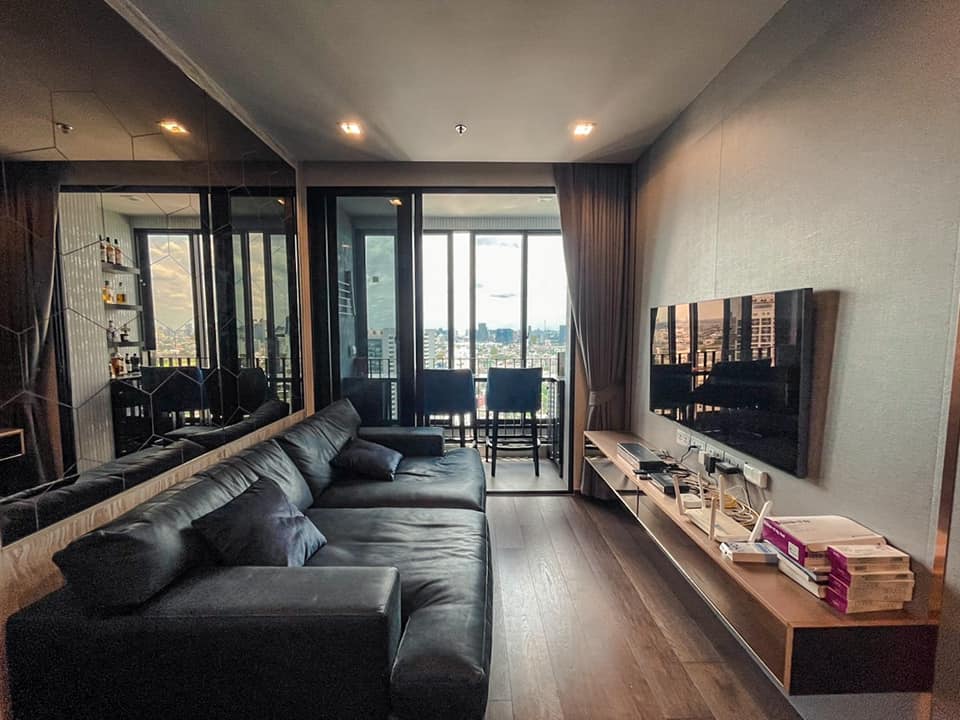 For SaleCondoAri,Anusaowaree : Corner room, high floor, good view, “Ideo Q Victory“ 2 Bedrooms 2 Bathrooms 54.5 Sq.m, fully furnished, ready to move in, only 13.9 million.