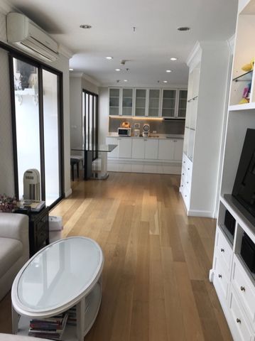 For SaleCondoWongwianyai, Charoennakor : Condo Ideo Sathorn Taksin, IDEO SATHORN TAKSIN, near BTS Krung Thon Buri, fully furnished, combine corner room, parking for 3 cars, 94.5 sq m.