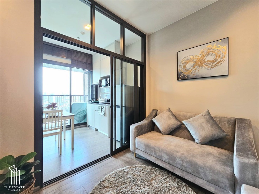 For SaleCondoLadprao, Central Ladprao : Condo for SALE *Whizdom Avenue Ratchada-Ladprao * This room is on the 20th floor, beautiful room, comfortable, near MRT, convenient to travel @5.8 MB