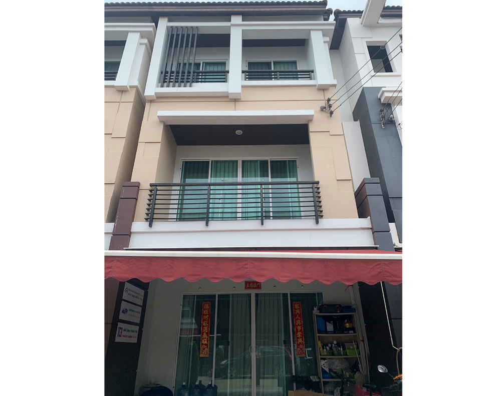 For SaleTownhouseRathburana, Suksawat : Tel. 098-551-6192 Town House for sale Baan Klang Muang Rama 3 - Ratburana