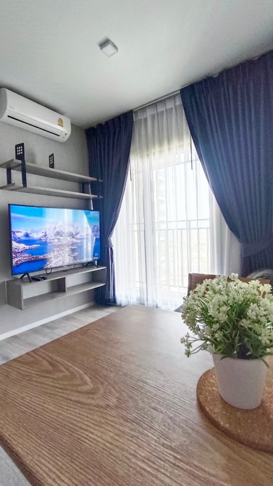 For SaleCondoSamut Prakan,Samrong : Condo for sale, Kensington Sukhumvit-Theparak, Building A (Kensington Sukhumvit-Theparak), with furniture, next to MRT Thippawan, near the Green Line.