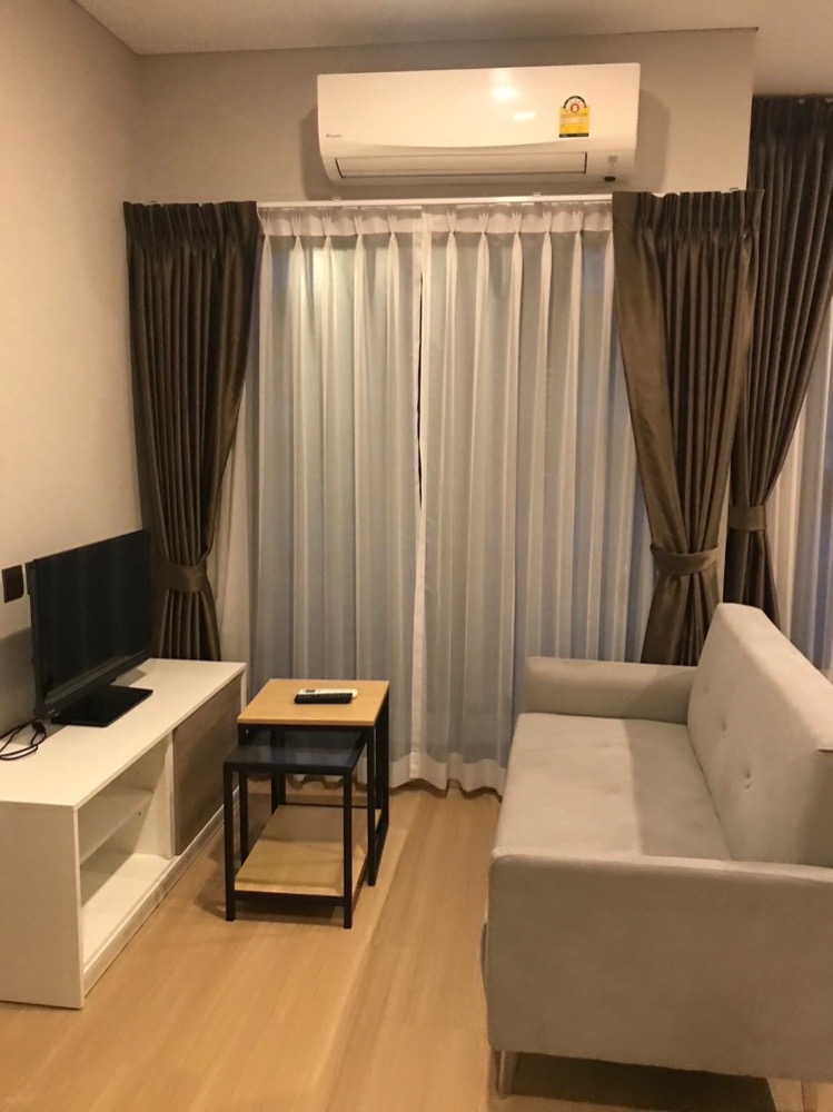 ขายคอนโดราชเทวี พญาไท : ห้องราคาดี สภาพดี ทำเลทอง Lumpini Suite Dindaeng - Ratchaprarop 25 Sq.m Studio 1 Bed 1 Bath 2.55 ล้านเท่านั้น