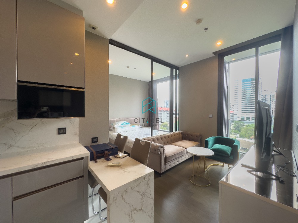 For SaleCondoRama9, Petchburi, RCA : Hot Deal! Fully Furnished 1 Bed Condo for Sale!