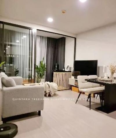 For SaleCondoSukhumvit, Asoke, Thonglor : Condo for sale, room with tenant, large room, beautiful decoration, Quintara Treehaus Sukhumvit 42: Quintara Treehaus Sukhumvit 42, 40 sqm., good location, near BTS, suitable for investment