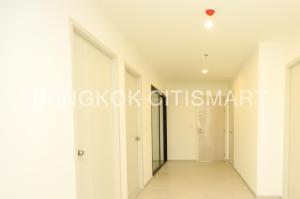 For SaleCondoRama9, Petchburi, RCA : sell!! Project standard room, high floor, open view, never occupied, size 55 sq m +++ life asoke +++ Tell&Line 0939256422