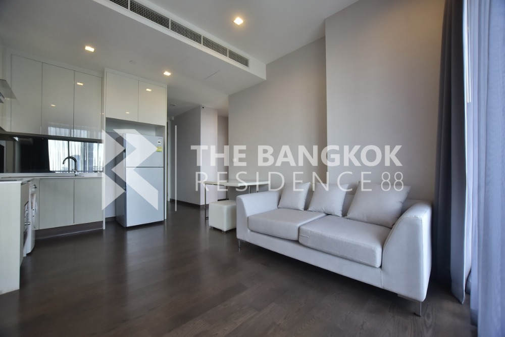 For SaleCondoRama9, Petchburi, RCA : 🔥 ขายด่วน  ถูกสุดในโครงการ Q ASOKE 2 bedrooms 2 bathrooms  60 sqm 13,500,000  ห้องสวย เฟอครบ ใหม่ วิวสระ ต่ำกว่าตลาดเกิน 1,000,000 บาท วิวสวย ต่ำแหน่งดี น่่าอยู่มาก