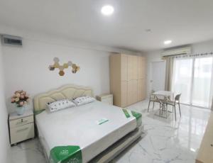 For RentCondoRatchadapisek, Huaikwang, Suttisan : 🌟Condo for rent, City Home Ratchada 10, near Huai Khwang MRT, newly renovated, beautiful room, ready to move in‼️