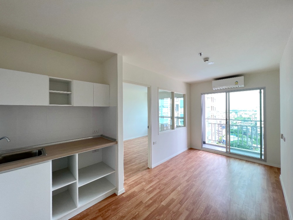 For SaleCondoPattanakan, Srinakarin : Condo for sale Lumpini Ville Phatthanakan-Srinakarin Lumpini Ville Phatanakan - Srinakarin, near Kasem Bundit University, 1 bedroom, size 28 square meters, large room, beautiful view, complete central area, convenient travel, Srinakarin, Phatthanakan,