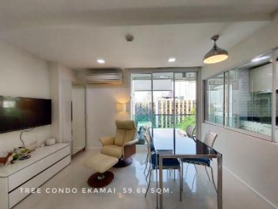 For SaleCondoSukhumvit, Asoke, Thonglor : Condo for sale, 2 bedrooms, renovated, Tree Condo Ekkamai, 60 sq m., good condition, very good location, quiet, convenient, near BTS