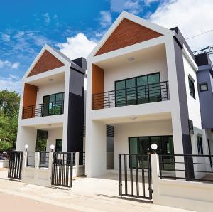 For SaleTownhouseNonthaburi, Bang Yai, Bangbuathong : Newly Built Town House For Sale Opposite Central Westgate