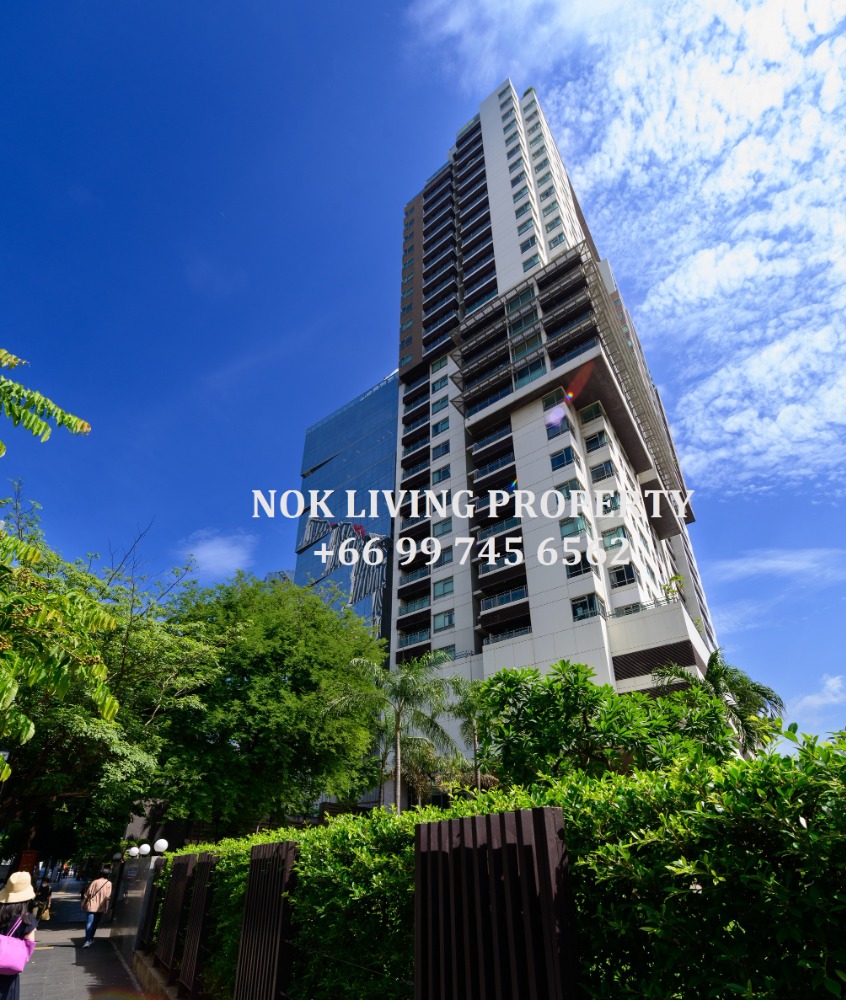 For SaleCondoSukhumvit, Asoke, Thonglor : Penshouse for Sale, 360-degree panoramic view penthouse at The Madison Sukhumvit 41 located in the heart of Phromphong, on Sukhumvit Road.