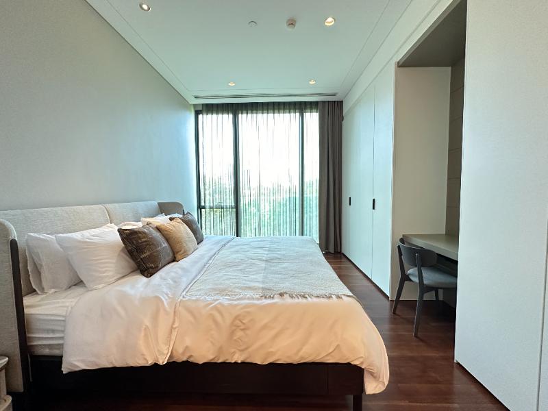 For RentCondoWitthayu, Chidlom, Langsuan, Ploenchit : For Rent The Residences at Sindhorn Kempinski Hotel Bangkok 1 Bedroom 1 Bathroom 50 sqm