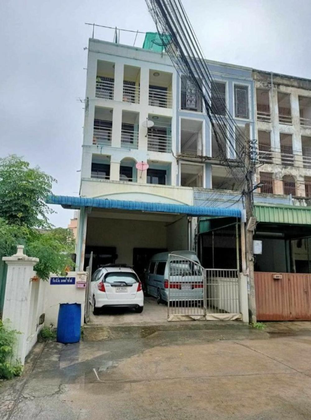 For SaleTownhouseOnnut, Udomsuk : Home office for sale in Phra kanong