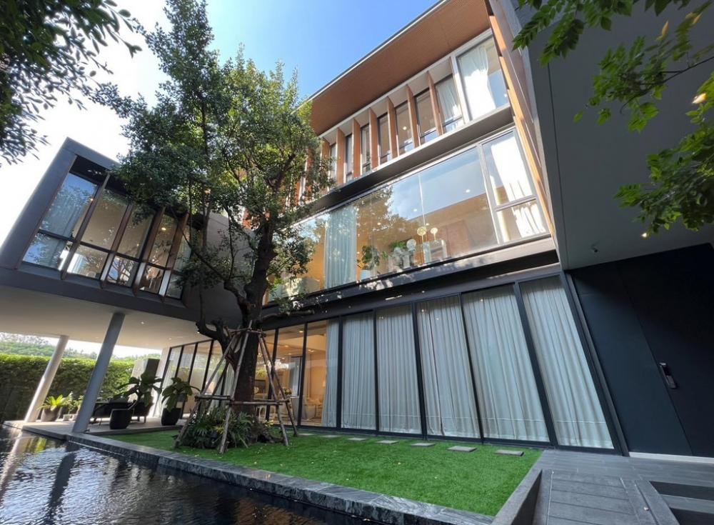 ขายบ้านพระราม 9 เพชรบุรีตัดใหม่ RCA : Selling / Rental : Baan Issara Rama 9 , 5 Bed 7 Bath , 853 sqm , 131 sqw , 2 Maid Room , 5 Parking lot 🔥🔥 Rental Price : 800,000 THB / Month 🔥🔥🔥🔥Selling Price : 180,000,000THB 🔥🔥#superluxuryhousebkk#Ultraluxurycondo #luxuryhousebangkok #superluxurycondof