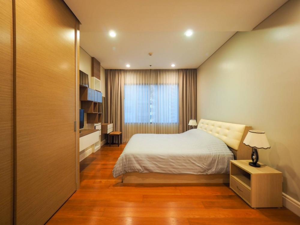 For RentCondoSukhumvit, Asoke, Thonglor : ✨Urgent! For rent!! Beautiful room ready to move in at Bright Sukhumvit24,very special price🏆🏆 Plus a cool, high view.