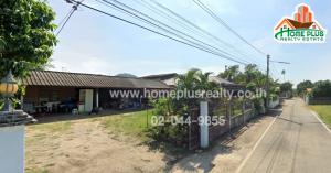 For SaleLandPattaya, Bangsaen, Chonburi : Land with 1 detached house, Sukhumvit Road, Sattahip, Chonburi, area 211.3 square meters, selling 2 plots in total.