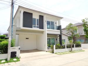 For SaleHouseRathburana, Suksawat : Single house for sale, 50.2 sq m, Centro Village, Pracha Uthit 90, Soi Pracha Samakkhi. Phra Samut Chedi District Samut Prakan Province, very new condition, free transfer fee.