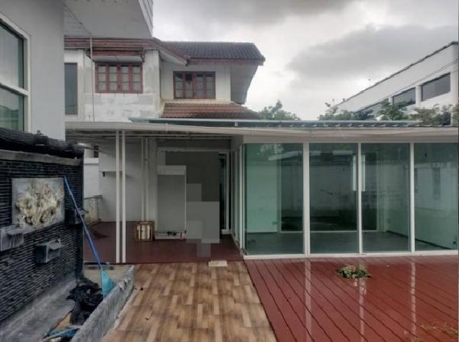 For RentHousePattanakan, Srinakarin : For Rent, 2-storey detached house for rent, large house, 100 square meters, Soi Phatthanakan 53 / residence or Home Office